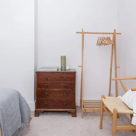 Newly Renovated Large 4/5 Bedroom Victorian Terrace House With Garden. London Exterior photo