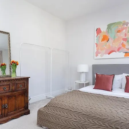 Newly Renovated Large 4/5 Bedroom Victorian Terrace House With Garden. London Exterior photo